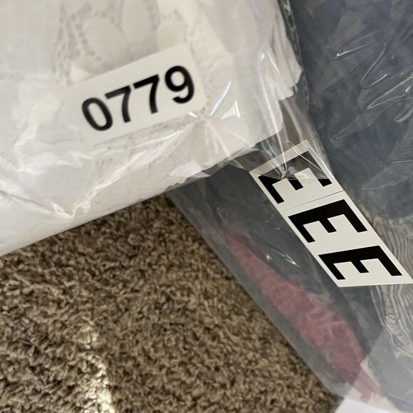 Rabbit Rabbit Rabbit Dress Womens 6 White Lace Handkerchief Hem Fairy Whimsy - Picture 7 of 7